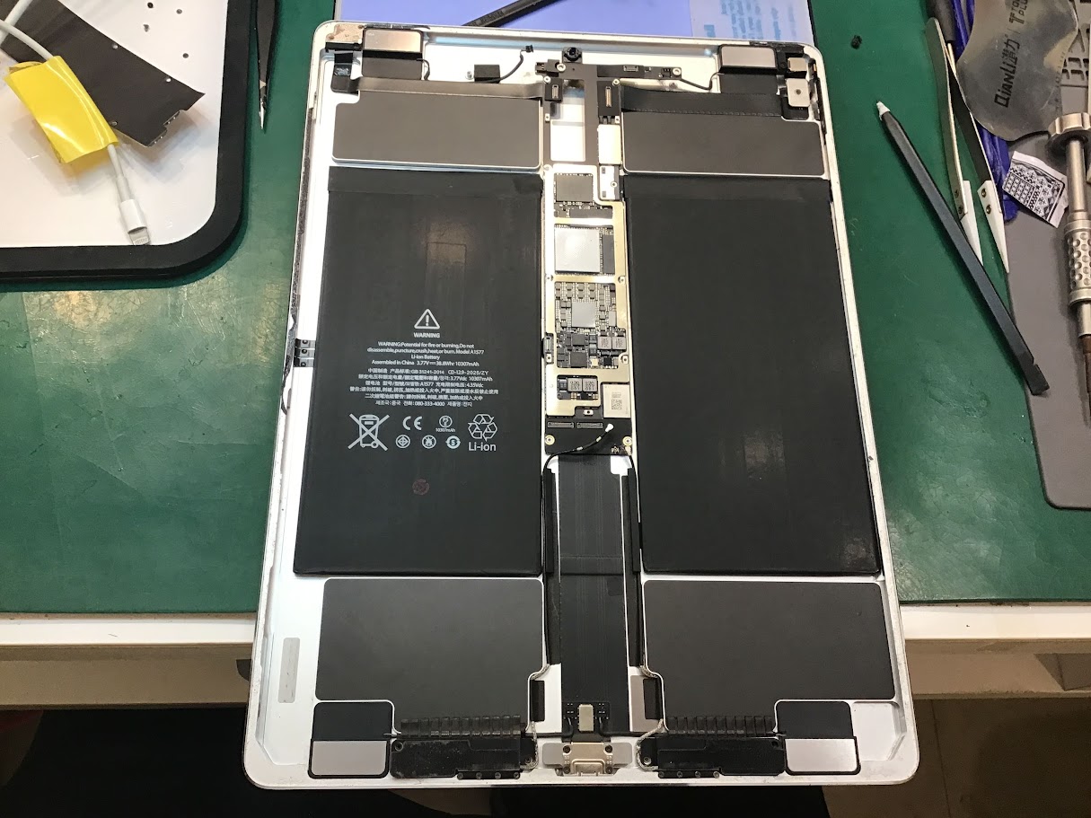 iPad Pro12.9(1)ならデータそのまま修理可能なスマホ修理工房セレオ相模原店へ！